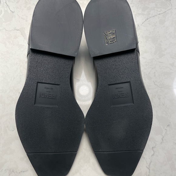 Fendi Black Leather FF Karligraphy Lace Up Derby - Picture 7 of 7